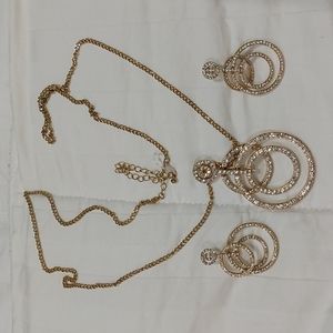 3 pce necklace set